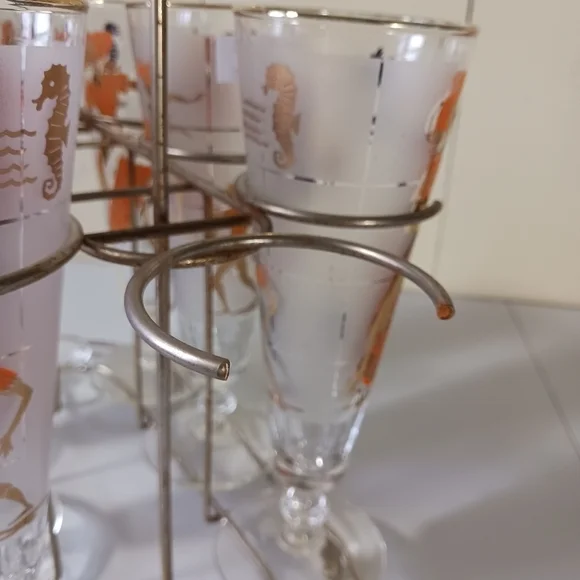 Vintage Libbey Glass Company Calypso Caribbean Cruise Set of7  Pilsner Glasses - Picture 5 of 6